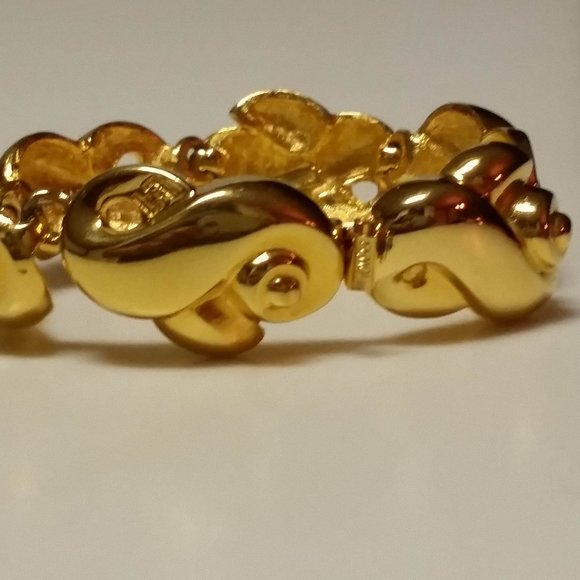Rare Fendi Gold Plated Link Signature Runway Bracelet, Vintage in Excellent Cond - Picture 4 of 10